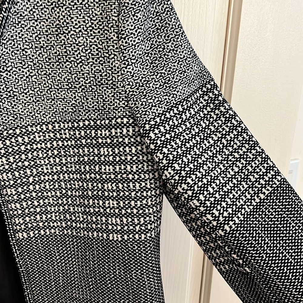 H&M Jacket - Picture 5 of 6